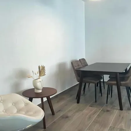 Phaedrus Living Coral Tranquility Larnaca